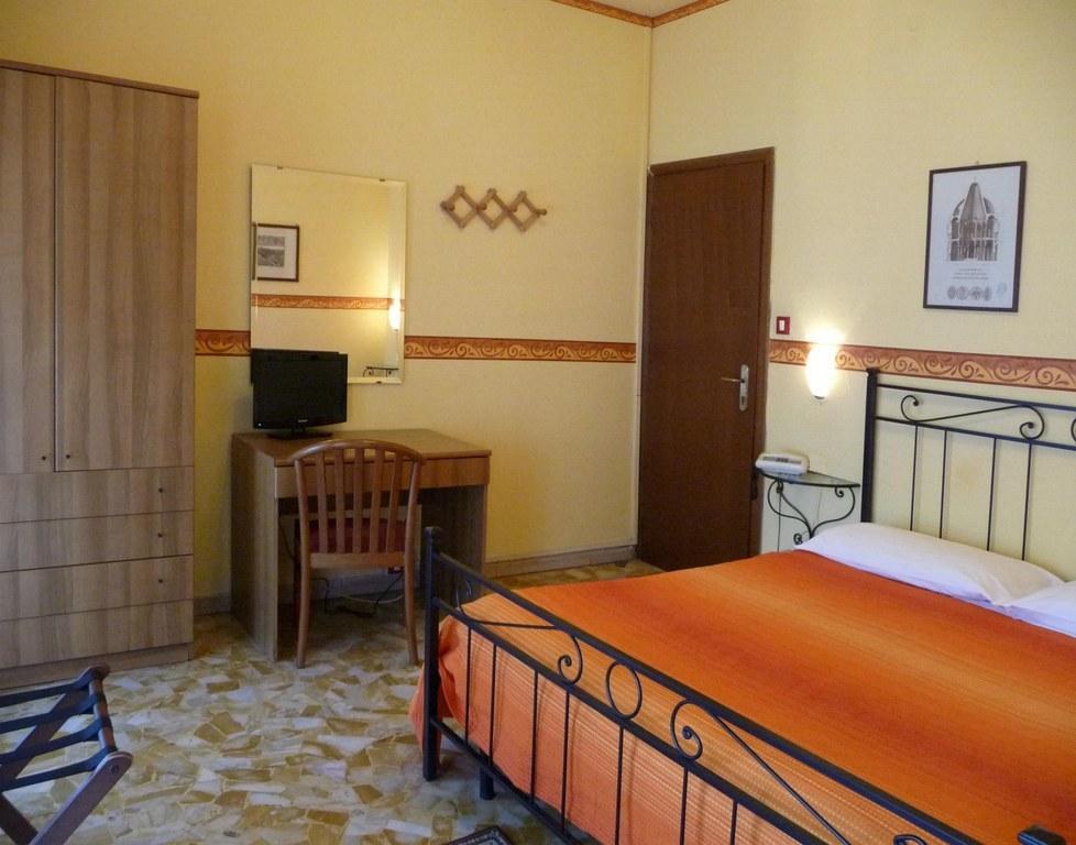 Hotel Ariston Pisa Room photo