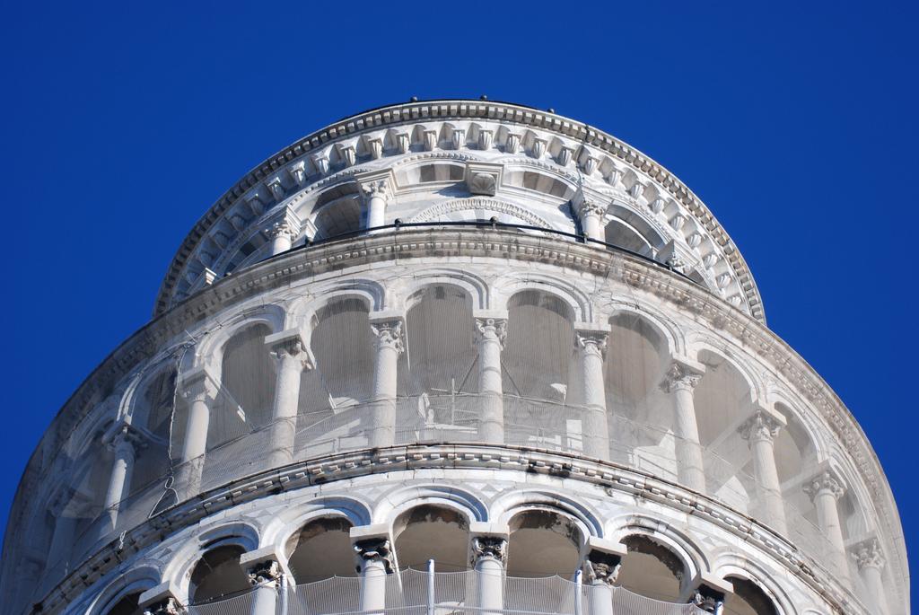Hotel Ariston Pisa Exterior photo